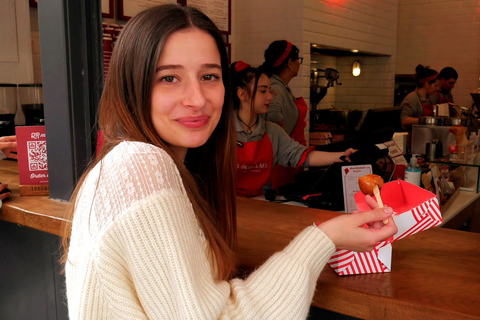 Athene: proeverij van eten in Plaka met bezoek aan de centrale marktAthene Griekse foodtour met kleine groep met bezoek aan de centrale markt