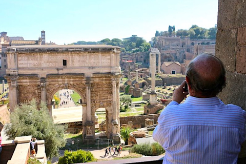 Roma: Tour dell&#039;Arena del Colosseo, del Foro Romano e del PalatinoTour per piccoli gruppi (massimo 10 partecipanti)