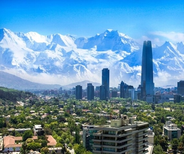 Santiago De Chile: Private Custom Walking tour with A Guide