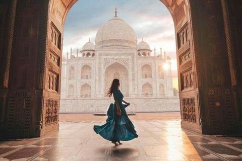 Taj Mahal: Full-Day Agra Private Customized Tour