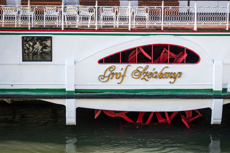 Budapest: Summer Brunch & Cruise with Prosecco or Cake Brunch & Cruise with Unlimited Prosecco