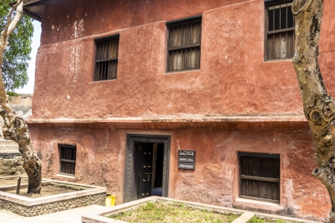 Wycieczka po Mombasie: Muzeum Fort Jesus, Stare Miasto i Park HalleraWyjazd z Diani i Tiwi