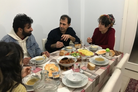 Türkische Küche von einheimischen Freunden lernenTürkische Küche von einer einheimischen Mutter lernen