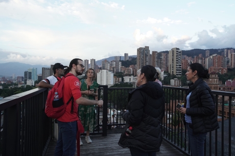 Visite à pied du quartier de Poblado à Medellin