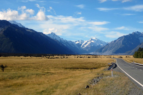 Excursão de Queenstown a Mt Cook (ida)Excursão de Queenstown a Mt Cook (1 via)