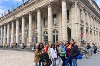 Bordeaux: City Highlights Guided Walking Tour