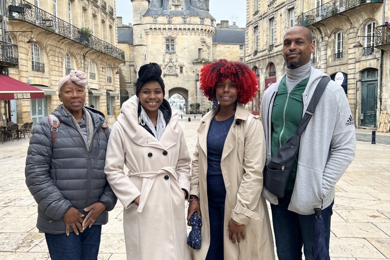 Bordeaux : Visite privée à piedBordeaux : Culture et histoire - Visite guidée privée à pied