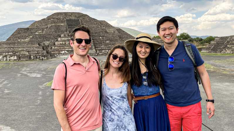 2-Day Teotihuacan, Guadalupe, Xochimilco & Frida Kahlo