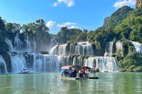 Au départ de Hanoi : Circuit privé de 3 jours au lac Ba Be et aux chutes de Ban Gioc