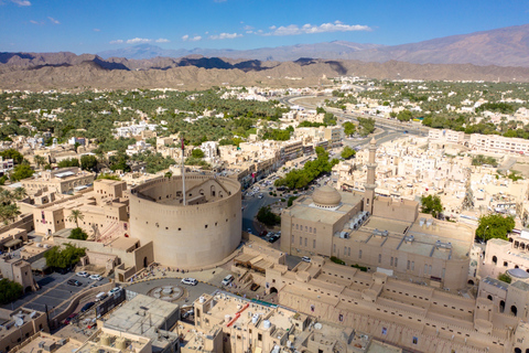 Journée complète privée Nizwa Souq, Misfah Al Arbyeen, Jebel Shams