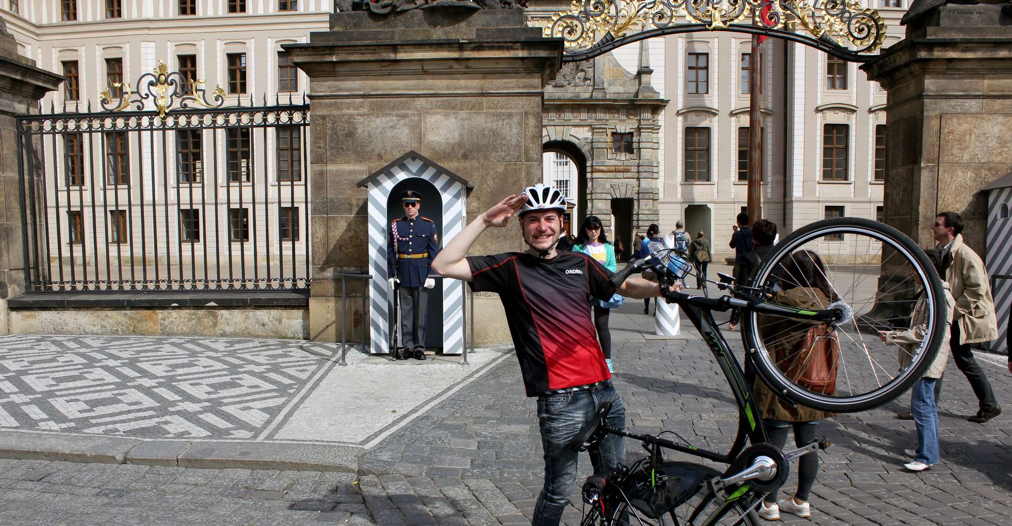 Prague: Small Group or Private Bike City Tour