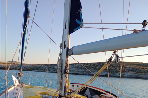 Mykonos: Delos en Rhenia Island Cruise met zwemmen en Griekse maaltijd