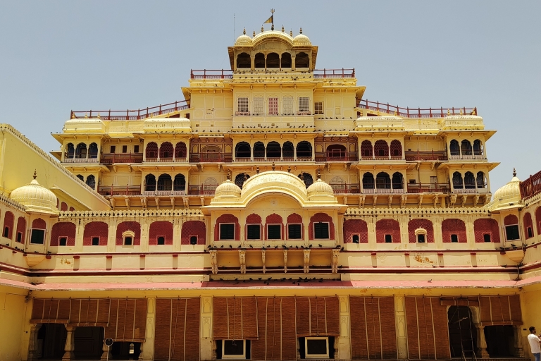 Jaipur Same Day Tour vanuit Delhi met de autoAll-inclusive rondreispakket.