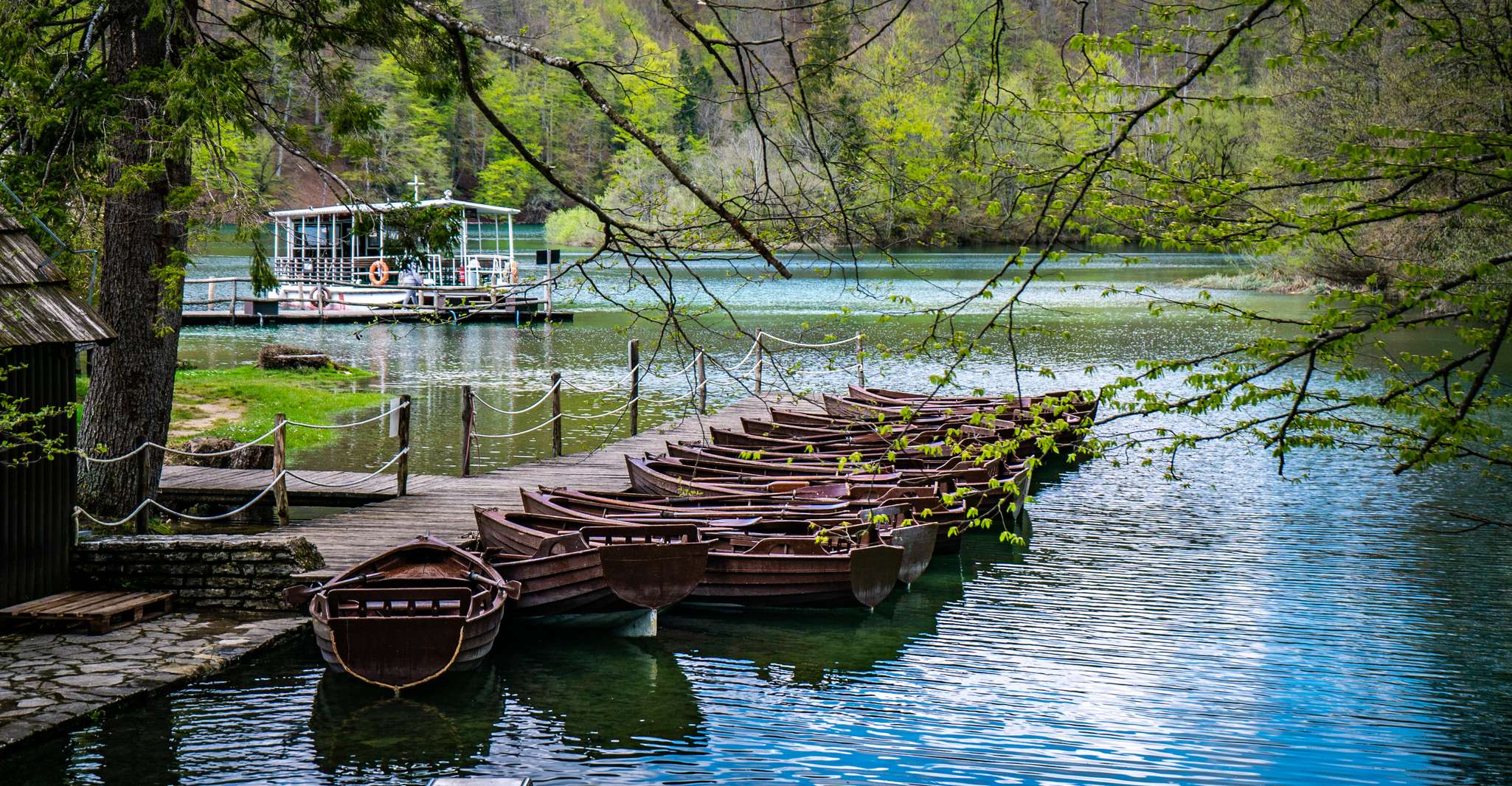 From Split, Plitvice Lakes Guided tour - Housity