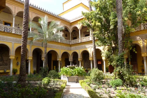 Palacio de Las Dueñas Toegangsbewijs en rondleiding