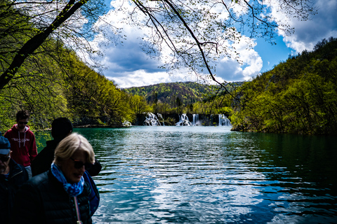 Von Split/Trogir aus: Plitvicer Seen Geführte GruppentourAb Split: Nationalpark Plitvicer Seen - Gruppentour