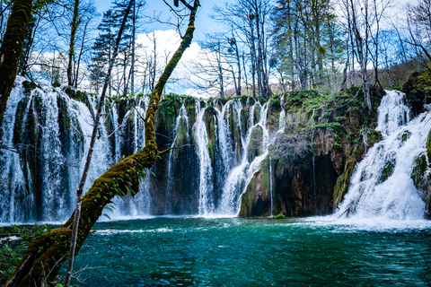 Au départ de Split/Trogir : Visite guidée des lacs de Plitvice en groupeAu départ de Split : Visite de groupe du parc national des lacs de Plitvice