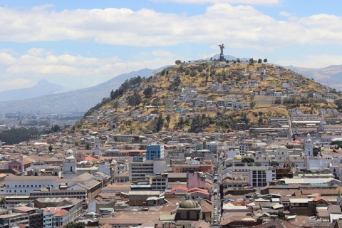 Quito : Visite privée personnalisée avec un guide localVisite à pied de 4 heures