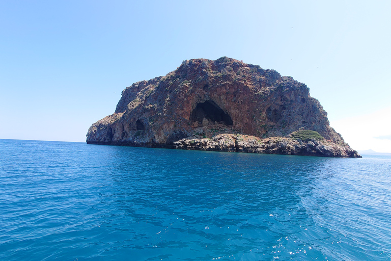 Chania: Boat Cruise to Agioi Theodoroi and Lazaretta Island