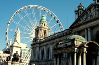 Belfast: Private Tour mit einem ortskundigen Guide
