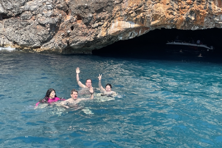 Kotor: excursion en bateau dans la grotte bleue et Mamula avec baignade et boissons