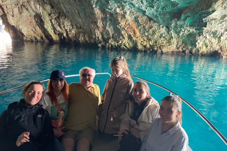 Kotor: excursion en bateau dans la grotte bleue et Mamula avec baignade et boissons