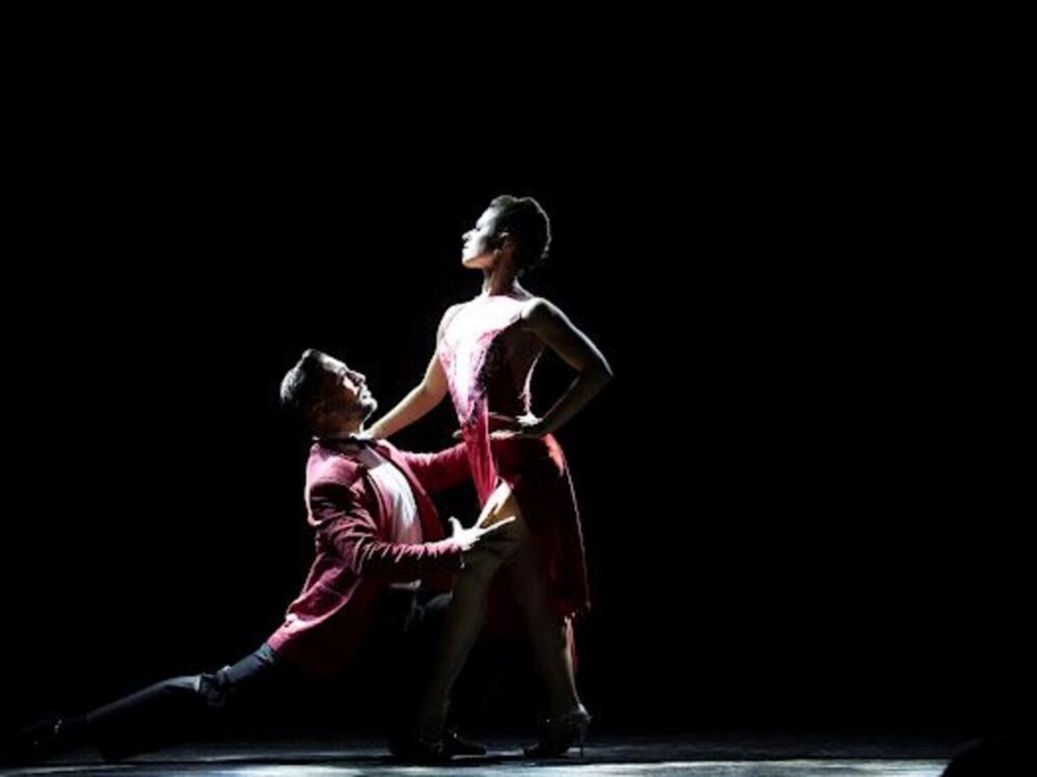 Puerto Iguazú: Madero Tango Show mit optionalem Abendessen