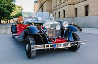 Prag: 1-stündige private Tour im Oldtimer