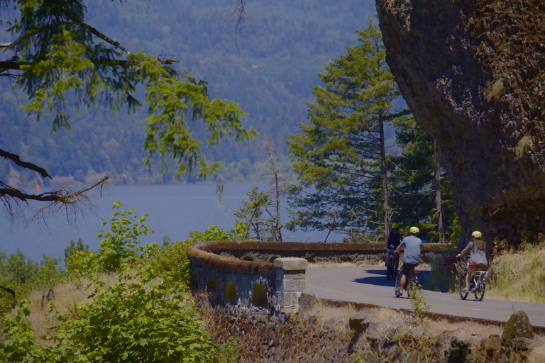 Portland: Excursión panorámica autoguiada en bicicleta eléctrica por las cataratas MultnomahPortland: Excursión autoguiada en bicicleta eléctrica por las cataratas Multnomah