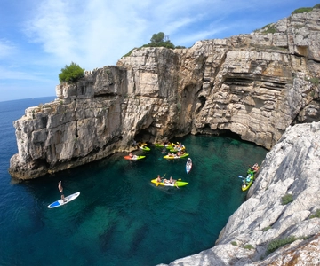 Pula: Half-Day Kayak, Cliff, and Cave Tour
