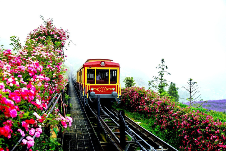 Ba Na Hills i Golden Bridge autobusem z odbiorem