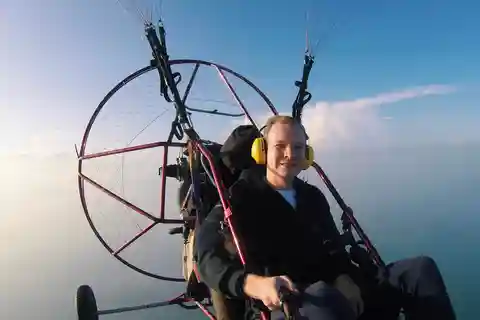 Pattaya: Paramotor Flight seeing above Pattaya coastline