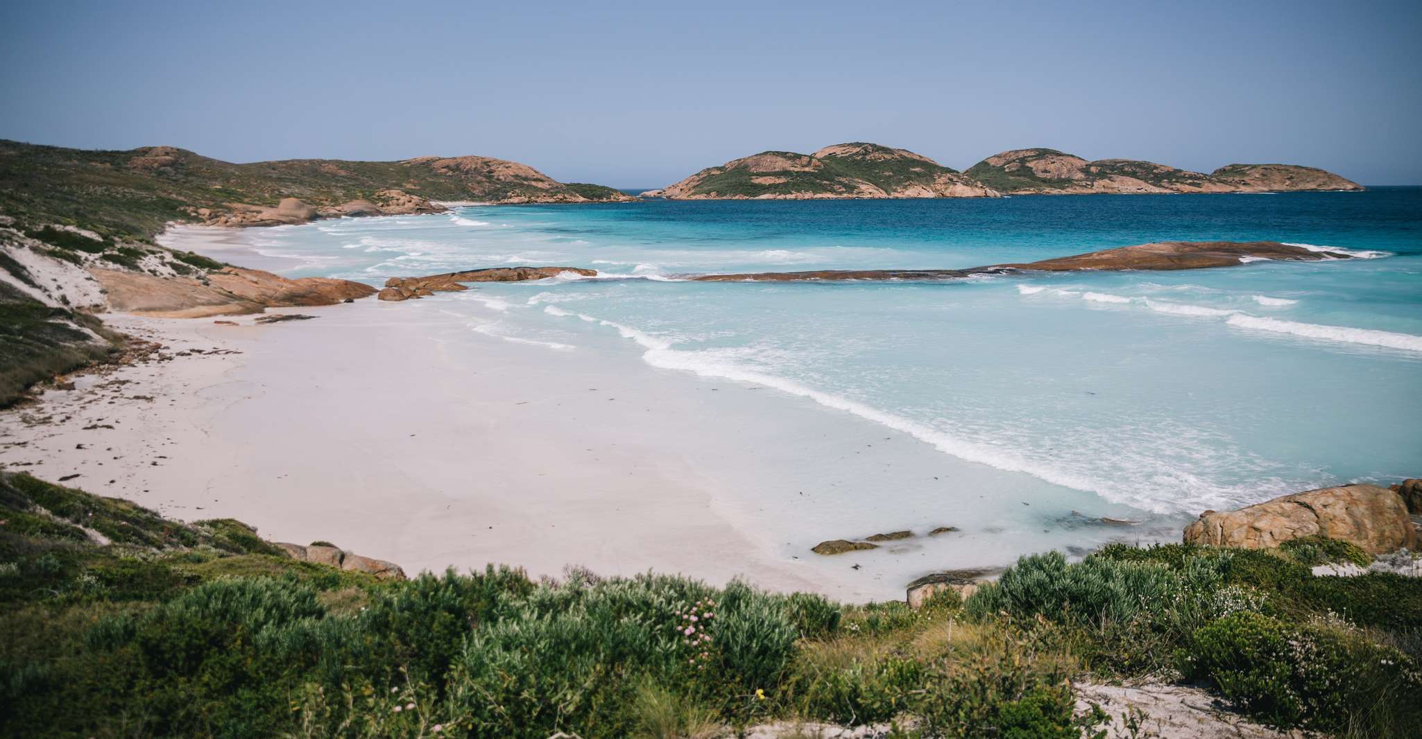 Esperance, Cape Le Grand Park 4x4 Tour and Pink Lakes Flight - Housity