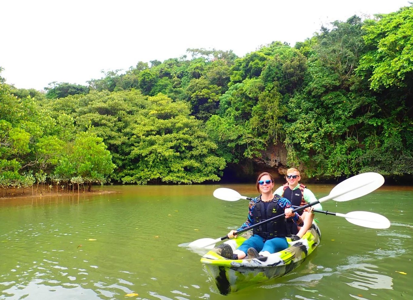 Ishigaki Island: SUP/Kayak og snorkling ved Blue Cave