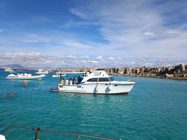 Visit Favignana Favignana & Levanzo Sightseeing Cruise with Lunch in Trapani