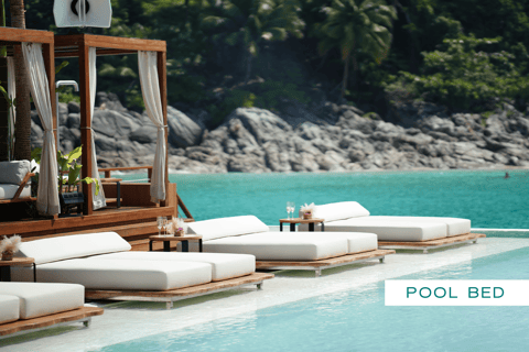 Phuket: YONA Floating Beach Club-dagervaringOptie voor 3 gastenzwembadbedden