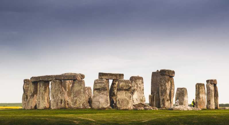 bristol stonehenge tour