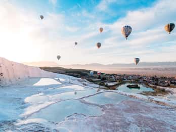 From Cesme: Pamukkale Tour with Hot Air Balloon Ride