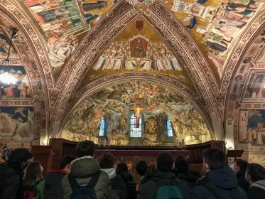 Assisi: Führung durch die Basilika des Heiligen Franziskus