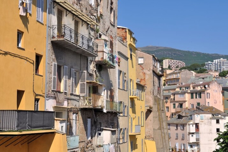 Bastia : Visite privée personnalisée avec un guide localVisite à pied de 6 heures