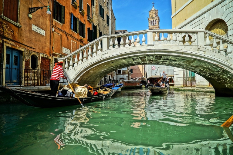 Visita a pie para descubrir la Venecia ocultaVisita guiada en español