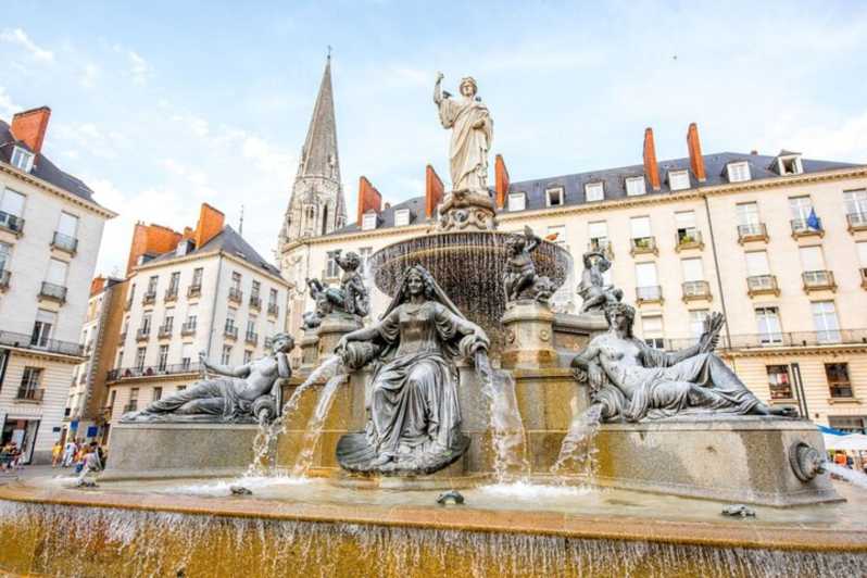 Nantes : Visite privée personnalisée avec un guide local