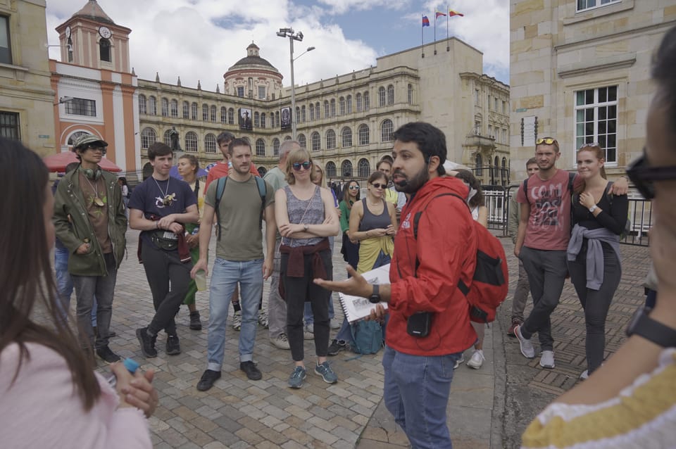 Tour A Piedi Del Centro Storico Di Bogot La Candelaria Getyourguide