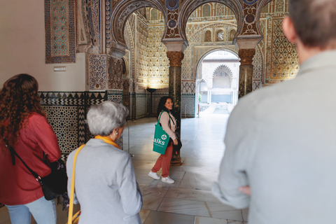 Siviglia: Tour guidato a piedi con accesso all&#039;Alcazar e alla Cattedrale