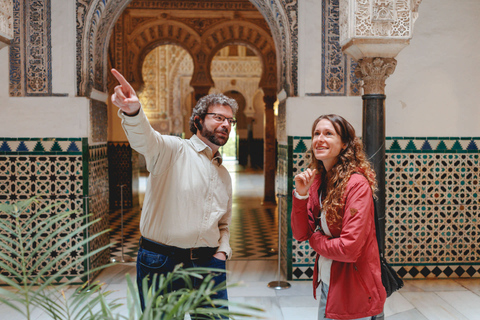 Siviglia: Tour guidato a piedi con accesso all&#039;Alcazar e alla Cattedrale