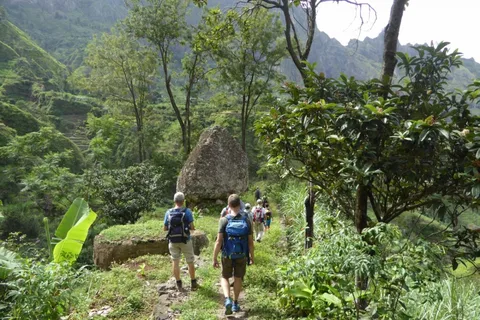 Escursione Paúl, il giardino verde