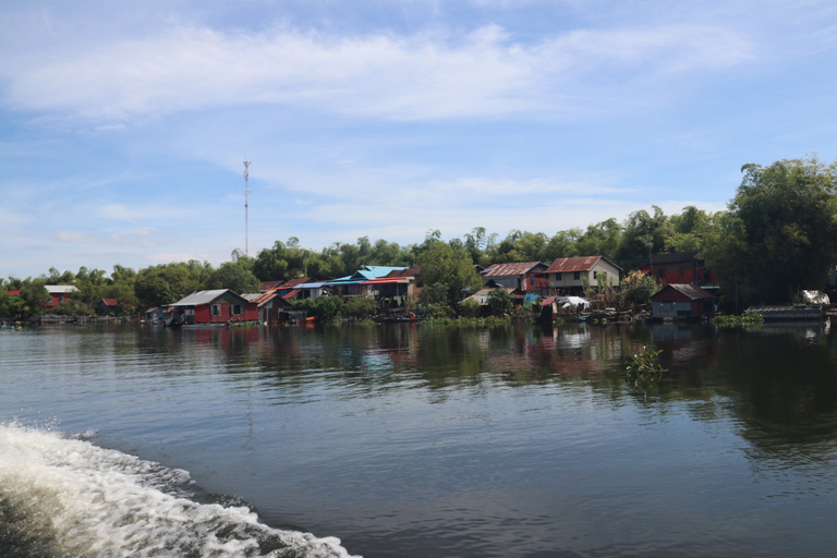 Siem Reap/Battambang Cruise Guided tour one way