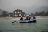 Essenz des westlichen Bhutan - Hizvo