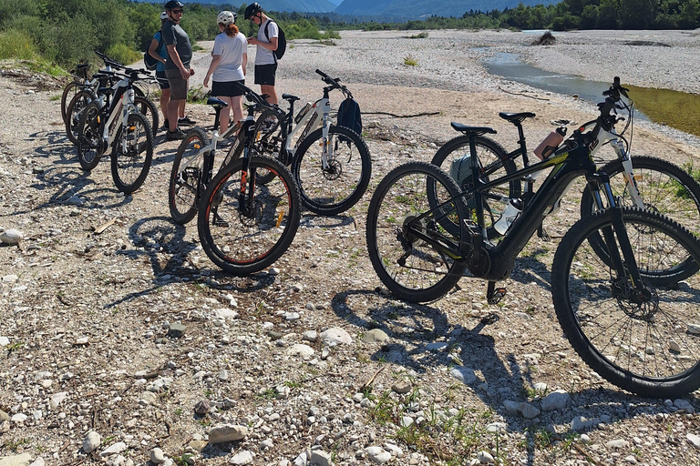 Radtour zum Wasserfall Virje und Boka