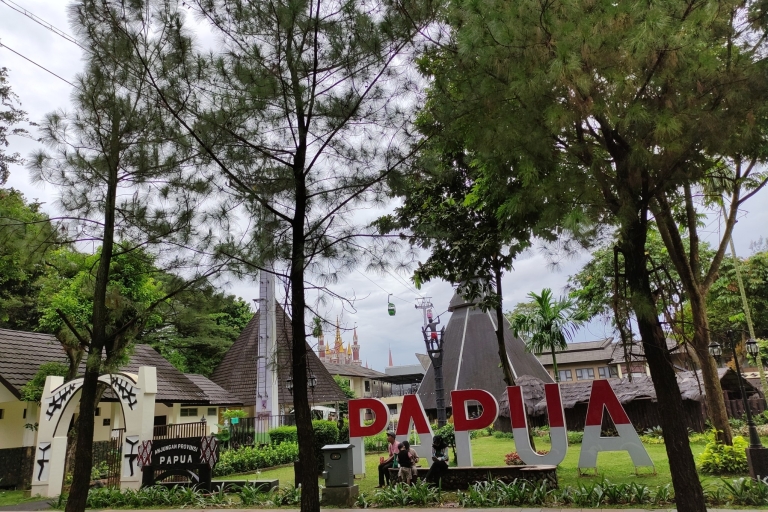 Visite de l'Indonésie en miniature dans un parc et des points forts de Jakarta